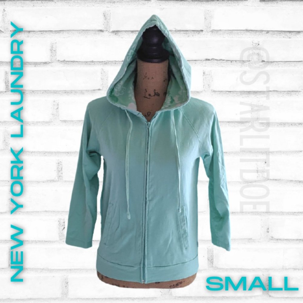 *SOLD* New York Laundry Teal Zip Up Hoodie Stretch Small